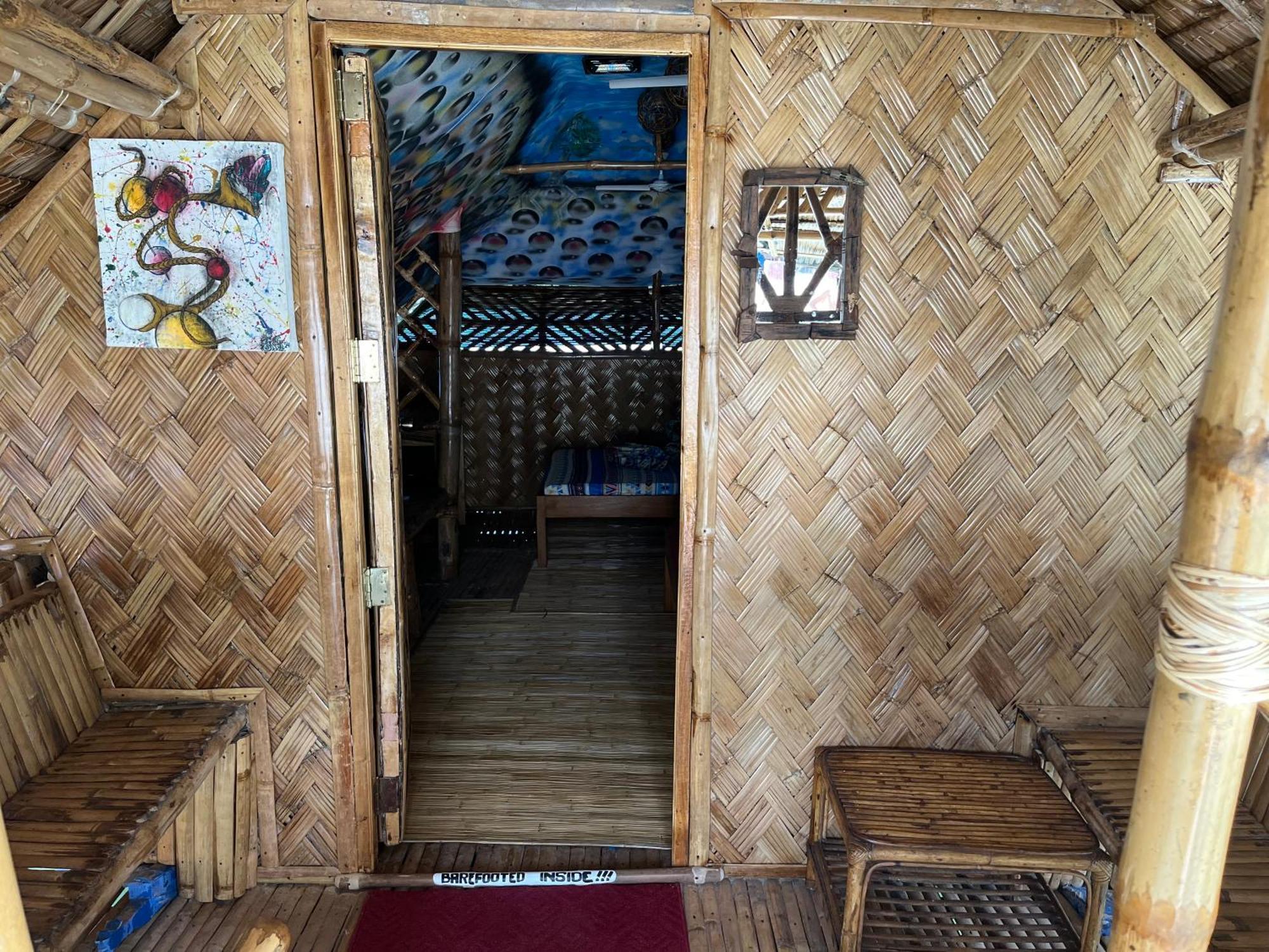 Bamboo Nest Beachfront بويرتو برينسيسا المظهر الخارجي الصورة