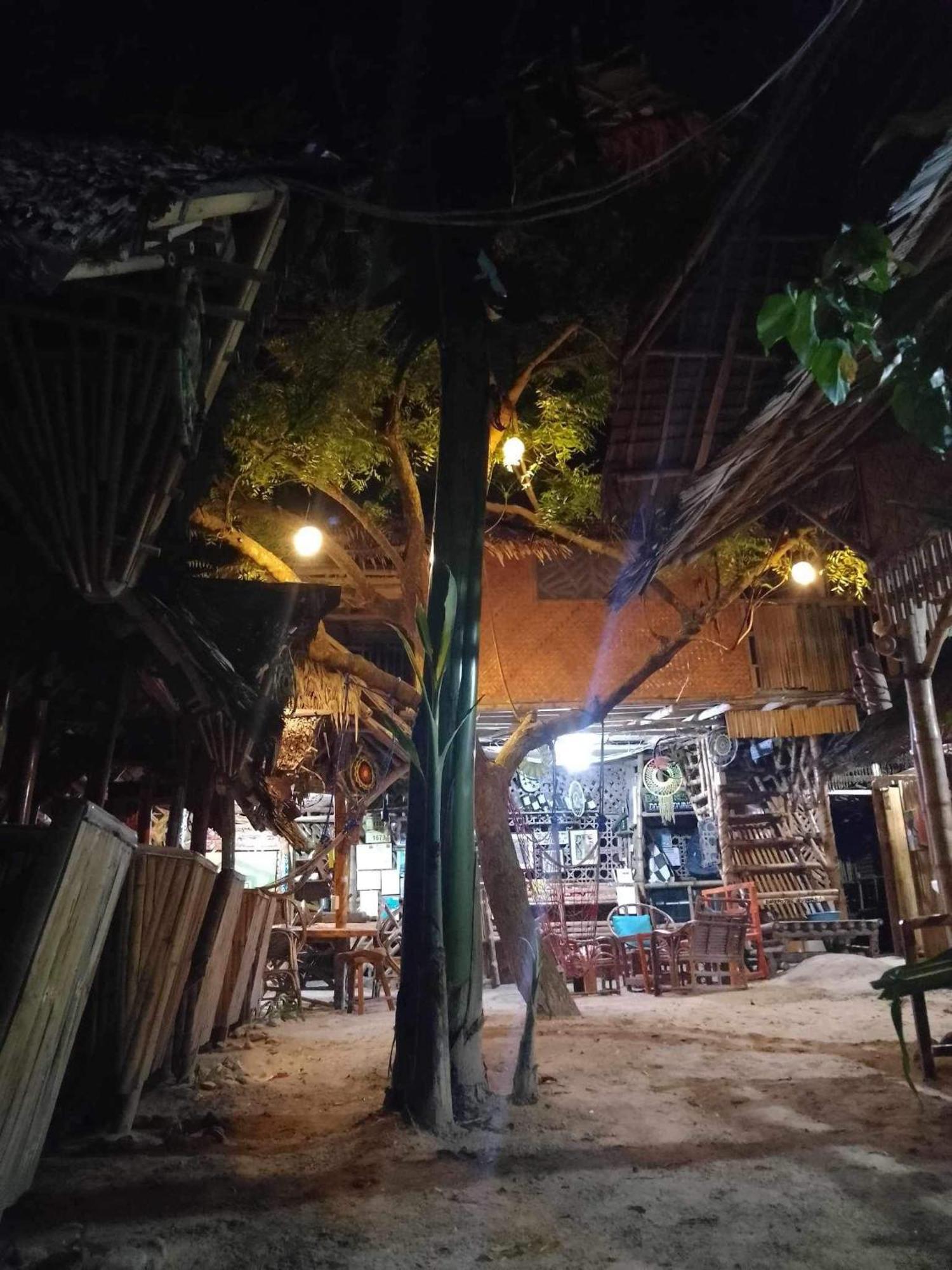 Bamboo Nest Beachfront بويرتو برينسيسا المظهر الخارجي الصورة