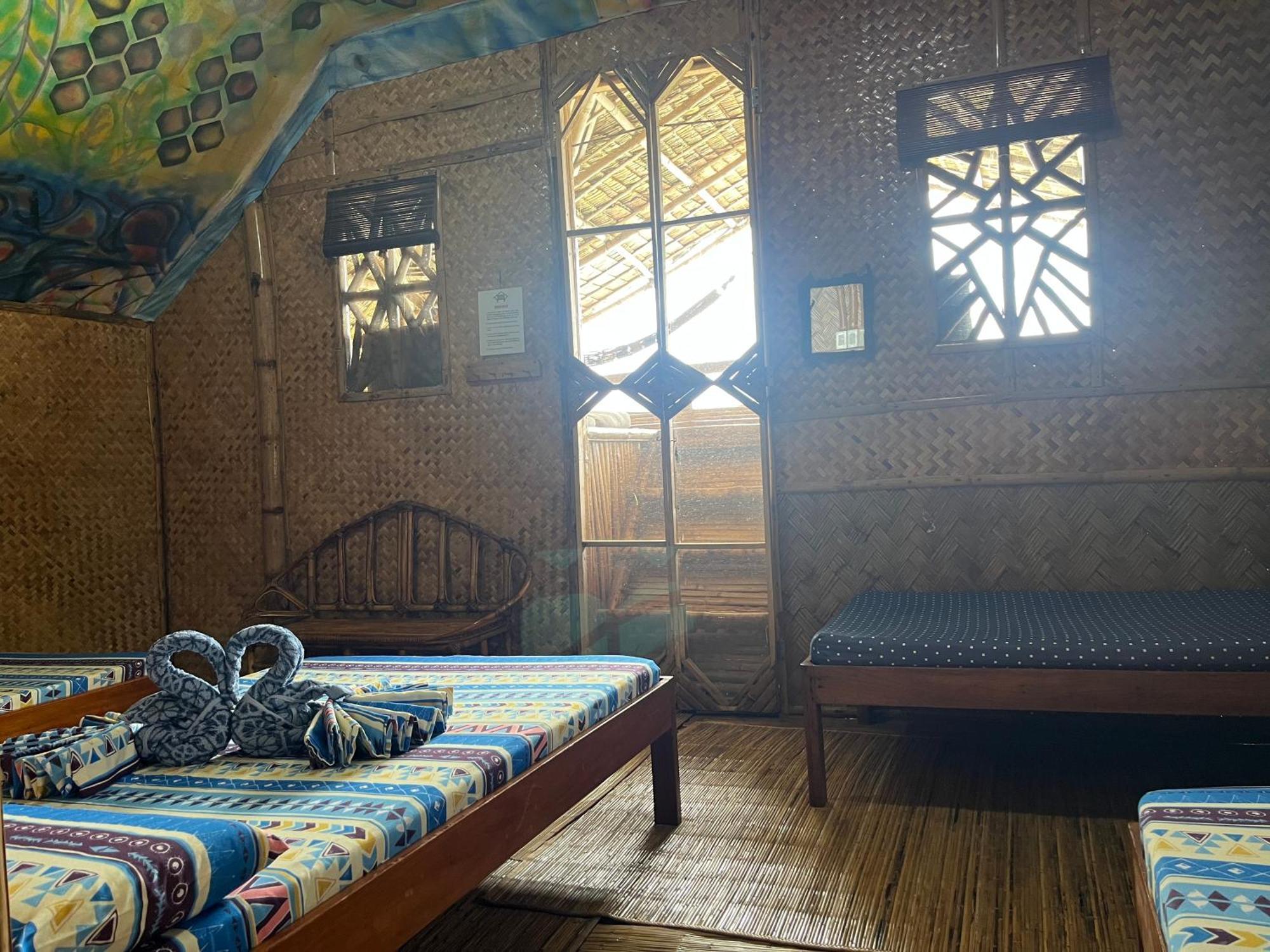 Bamboo Nest Beachfront بويرتو برينسيسا المظهر الخارجي الصورة