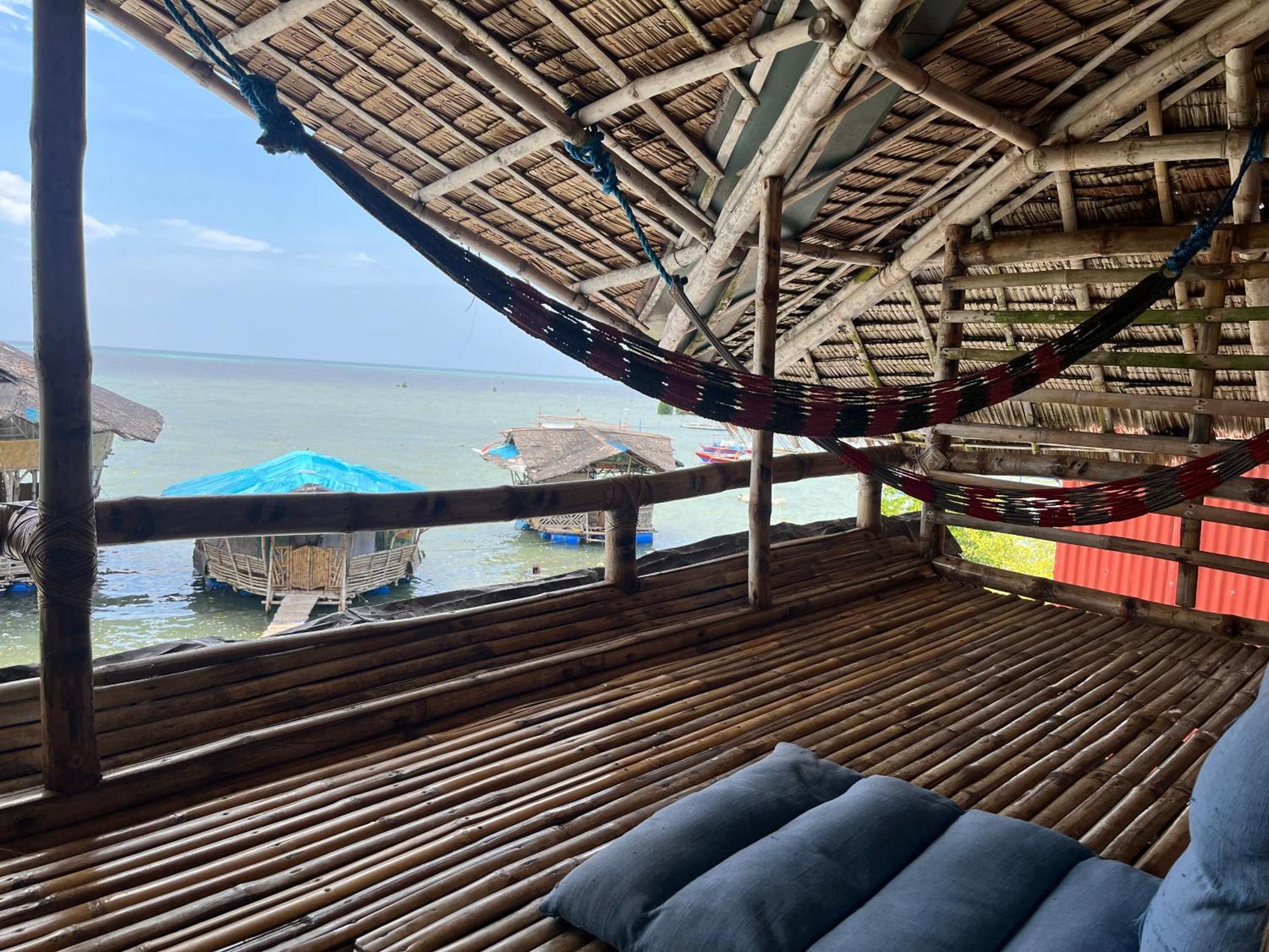 Bamboo Nest Beachfront بويرتو برينسيسا المظهر الخارجي الصورة