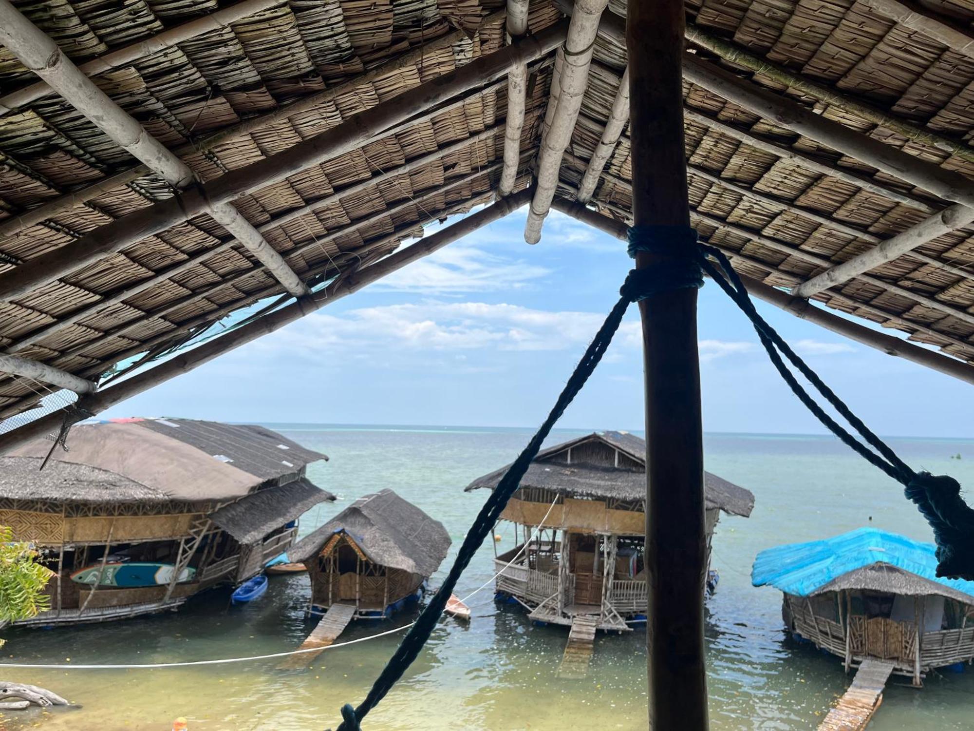 Bamboo Nest Beachfront بويرتو برينسيسا المظهر الخارجي الصورة