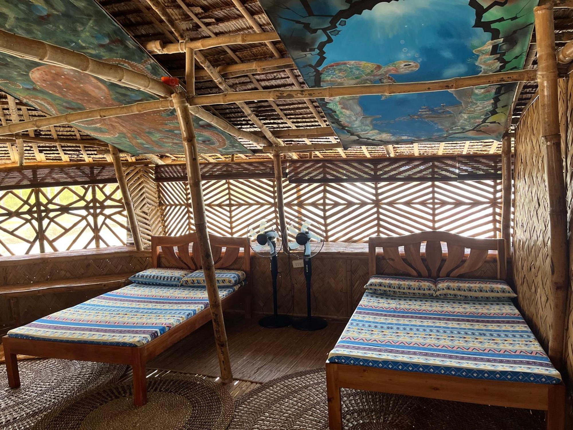 Bamboo Nest Beachfront بويرتو برينسيسا المظهر الخارجي الصورة